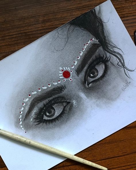 Traditional Indian look with charcoal Sketch With Charcoal Pencil, Indian Sketch Art, Traditional Drawing Indian Sketch, Indian Pencil Sketches, Traditional Sketches Indian, Indian Eyes Drawing, Indian Art Sketch, Indian Drawing Pencil, Women Sketch Drawing