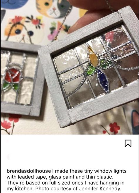 Dollhouse Door, Window Light, Miniature Crafts, Stained Glass Window, Doll Houses, Stained Glass Windows, Dollhouse Furniture, Glass Painting, Glass Window