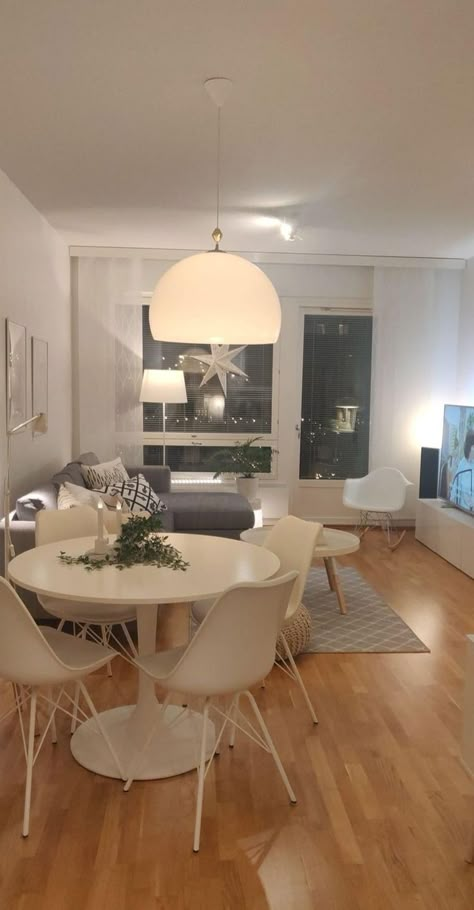 Home Decor Small Apartment, Small Apartment Interior Design, Apartment Dining Area, Apartment Interior Design Ideas, Decor Small Apartment, Apartment Dining Room, Living Room Dining Room Combo, Apartment Dining, Small Apartment Interior