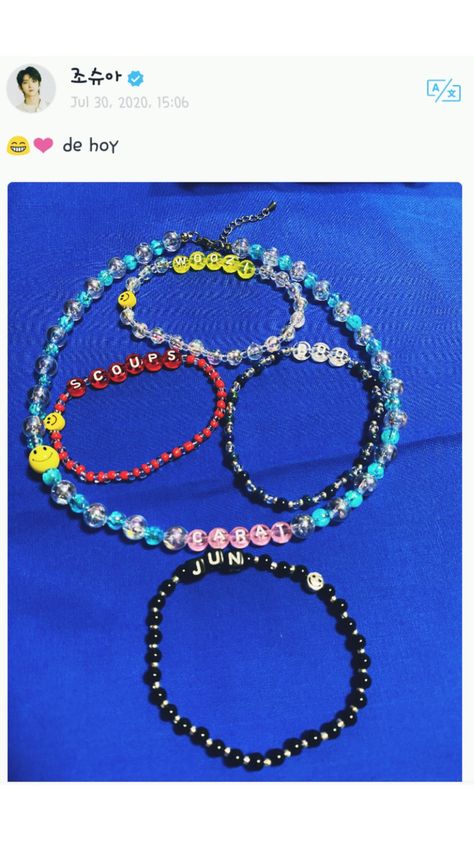 Pulseras Kandi, Hand Jewelry Rings, Pop Jewelry, Diy Bracelets Tutorials, Bead Charms Diy, Beaded Necklace Diy, Diy Bracelets Patterns, Beaded Accessories, Bracelet Tutorial