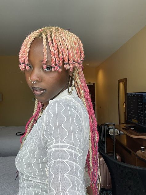 Princess Peach 🇵🇸 on X: "I’m actually gonna hit redo on this look https://t.co/QszwTKPHVv" / X Amber Hair, Short Box Braids Hairstyles, Beautiful Black Hair, Short Box Braids, Braids With Curls, Natural Hair Inspiration, Natural Hair Braids, African Braids Hairstyles, Locs Hairstyles