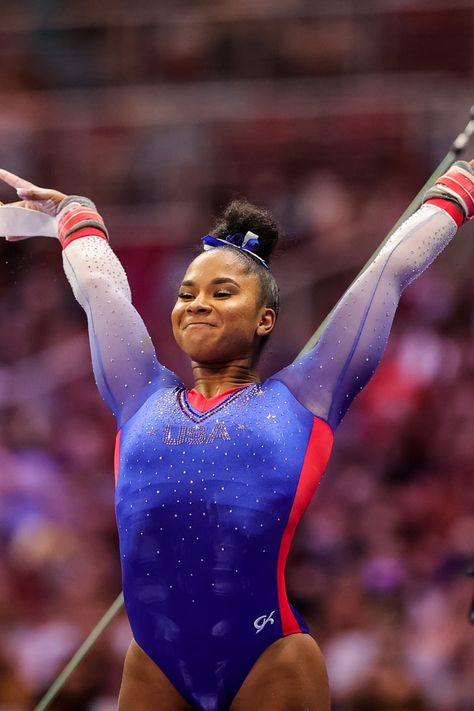 Jordan Chiles Gymnastics, Simon Biles, Gymnastics Pics, Gymnastics Women, Best Gymnastics, Jordan Chiles, Gymnastics Routines, Olympic Trials, Gymnastics Skills