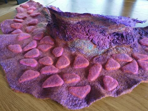 Nuno Felt - Some Tips and Hints Felt Fashion Design, Nuno Felting Tutorial, Dyeing Tutorials, Felt Fashion, Wool Felt Projects, Nuno Felt, Embellished Clothing, Nuno Felt Scarf, North East England