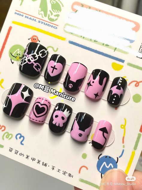 Kuromi Nails Simple, Nail Kuromi, Kuromi Nail Art, Manga Nails, Kuromi Nails, Rave Nails, Quick Nail Art, Business Nails, Natural Nail Designs