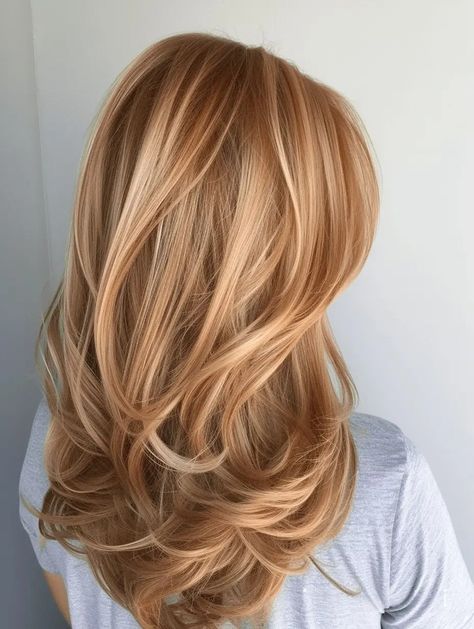 Highlight Ginger Hair, Honey Highlights On Ginger Hair, Creamy Strawberry Blonde Hair, Blonde To Ginger Balayage, Honey Highlights On Red Hair, Blonde To Redhead, Blond With Ginger Highlights, Light Ginger With Highlights, Blond Hair With Ginger Highlights