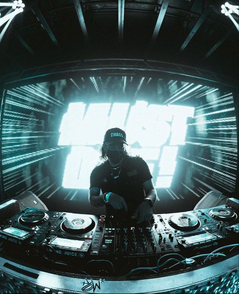 must die doing the dubstep Dubstep Aesthetic, Dubstep Wallpaper, Dubstep, Bucket List, Dj, Darth Vader, Music, Fictional Characters, Art