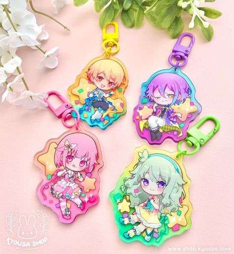 These clear double-sided keychains from [Project Sekai: Colorful Stage] come outfitted with U-shaped clasps themed after every character's image color. Purchase multiple charms for a discount! You can also mix and match a set with any other charms in my store. - 6cm - Double-sided charm - Clear transparent acrylic with a colored background - Colored U-shaped keyring Project Sekai Keychain, Hatsune Miku Keychain, Kawii Keychains, Keychain Genshin, Wonderlands X Showtime, Kwai Anime Keychain, Project Sekai Colorful Stage, Acrylic Keychains, Artist Alley