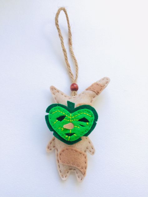 Korok Embroidery, Zelda Sewing Projects, Zelda Sewing Pattern, Legend Of Zelda Bedroom, Legend Of Zelda Felt Crafts, Korok Plush Pattern, Felt Korok, Diy Zelda Crafts, Zelda Ornament