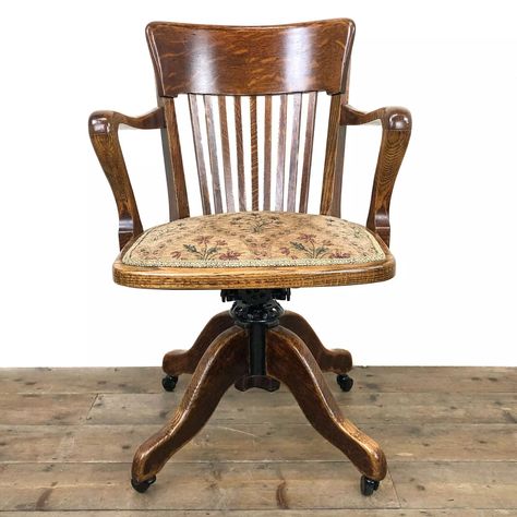 Early 20th Century Oak Captain’s Swivel Chair in Antique Desk Chairs Antique Office Furniture, Antique Desk Chair, Swivel Desk Chair, Swivel Desk, Hanging Floor Lamp, Swivel Chair Desk, Antique Desk, Open Arms, Office Furniture Desk