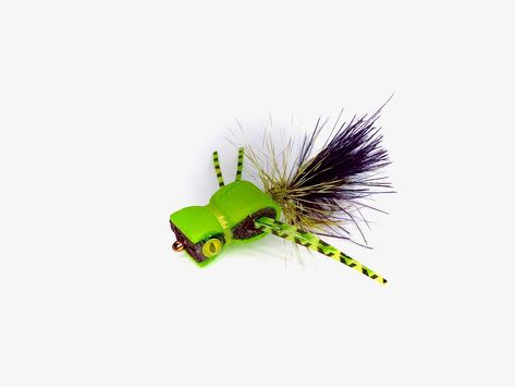 Panfish Flies, Beginner Fly Tying, Fly Tying Vises, Fly Tying Desk, Fly Tying Tools, Catfish Bait, Trout Fishing Tips, Catfish Fishing, Fly Fishing Flies Pattern