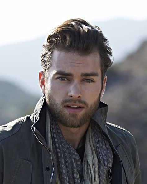 Pierson Fode, The Man From Toronto, Man From Toronto, Male Book Characters, I Love Beards, Mason Thames, Taylor Greene, Men Hairstyle, It Ends With Us