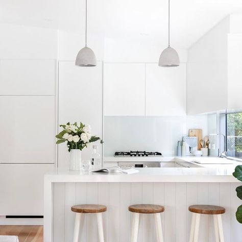 Provincial Home Living on Instagram: "We just love @everyday.home's beautiful, white, coastal kitchen featuring our Rye Stools. A simple kitchen stool with handy footrests, the natural oak tops give them a luxurious but casual feel and the choice of distressed white, black or oak means they'll l fit in anywhere. Find out more by tapping the link in our profile." Small Living Room With Dining Area, Small Coastal Kitchen, Scandi Dining Room, Small Living Room Decor Ideas, Modern Coastal Kitchen, Provincial Home Living, Scandi Kitchen, Coastal Kitchen Design, Provincial Home