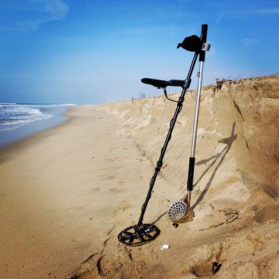 Beach Metal Detecting, Metal Detecting Tools, Culture Project, Metal Detecting Tips, Ocean Salt, 2023 Vibes, Metal Detecting Finds, Garrett Metal Detectors, Metal Detector Reviews