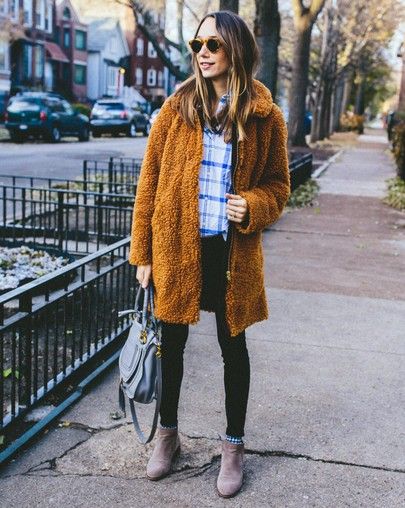 Brown Chelsea Boots Outfit, Brown Ankle Boots Outfit, Dark Brown Chelsea Boots, 60 Degree Weather Outfit, Womens Brown Ankle Boots, Outfit Date Night, Chelsea Boots Outfit, Outfit Date, Outfit Brown