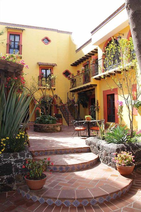 Sandra Zagorin and Andrew Ackerman's Wedding Website Style Hacienda, Mexican Style Homes, Hacienda Homes, Houses In Mexico, Hacienda Style Homes, Mexico House, Mexican Home Decor, Modern Mexican, Pintura Exterior