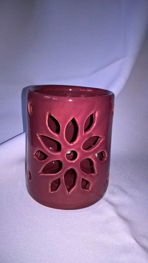 Pinch Pot Luminary, Ceramic Luminaries Handmade, Ceramic Lantern Ideas Clay, Clay Lanterns Ceramics, Lantern Ceramic Ideas, Clay Lanterns Ideas, Ceramic Lantern Ideas, Ceramic Candle Holders Ideas, Clay Lanterns