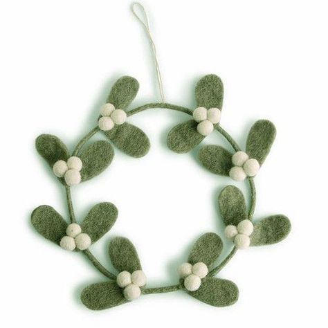 Christmas Decor Scandinavian, Felt Mistletoe, Scandinavian Christmas Decor, Mistletoe Wreath, Scandinavian Christmas Ornaments, Small Wreath, Scandinavian Home Decor, Heirloom Ornaments, Xmas Tags