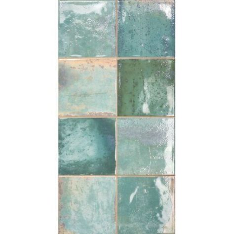 Green Bathroom Tiles, Blue Tile Backsplash Kitchen, Beautiful Tile Backsplash, Dark Green Tile, Blue Green Bathrooms, Blue Green Tile, Bathroom Inspo Interior Design, Aqua Tiles, Green Tile Bathroom