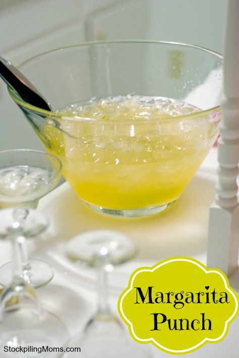 A punch bowl full of margarita punch is perfect for any special occasion or party! Margarita Punch Recipe, Non Alcoholic Margarita, Party Punches, Margarita Punch, Gimlet Recipe, Strawberry Feta, Non Alcoholic Punch, Yummy Cocktails, Party Drinks Alcohol