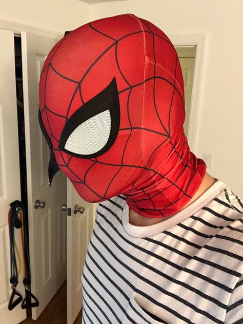 Spiderman Mask Template, How To Make Spiders, Spiderman Memes, Spiderman Suit, Spider Man Mask, Mask Template Printable, Spiderman Mask, Spiderman Suits, Plastic Mask