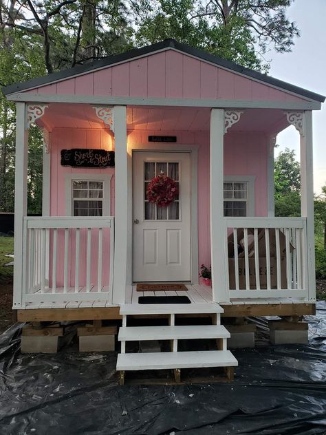 Pretty Sheds Ideas, She Shed Small Business, Backyard Nail Salon, She Shed For Baking, Tiny Pink House, Tiny House Pink, Business Shed Ideas, Makeup Shed, Spooky She Shed