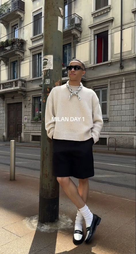 Sweater And Loafers Outfit, Streetwear Ideas, Polo Shirt Outfits, Loafers Outfit, Classy Outfits Men, Mens Casual Outfits Summer, Street Style Outfits Men, Street Fashion Men Streetwear, Men Stylish Dress