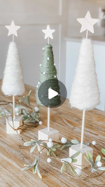 Decoracion Navidad Diy, Cozy Christmas Decor, Christmas Tree Ideas, Boho Christmas, Holiday Diy, Christmas Deco, Xmas Crafts, Christmas Crafts Diy, Diy Christmas Ornaments