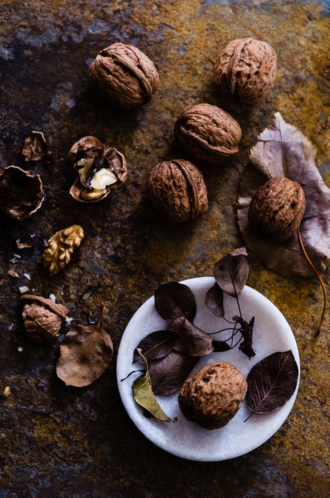 Nuts Photography, Rustic Still Life, Atmosphere Photography, Healhty Meals, Sweet Salad, Nut Loaf, David Zyla, Bread Sauce, Food Still Life