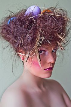 Bird Nest Hair, Nest Images, Sparrow Nest, Marvel Hats, Bird People, Chicken Plating, Easy Everyday Hairstyles, Hair Up Or Down, Easter Hats