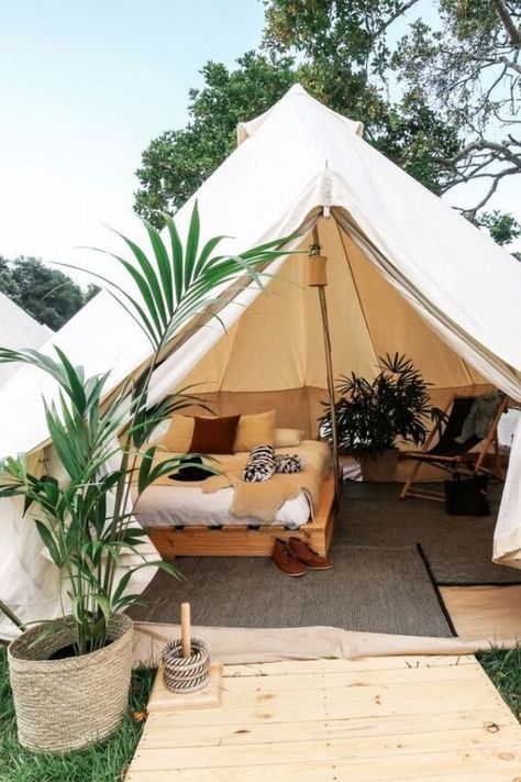 Bell Tent Interior, Bell Tent Glamping, Bell Tent Camping, Glamping Ideas, Tent Camping Hacks, Bell Tents, Tent Living, Glamping Resorts, Weekend Ideas