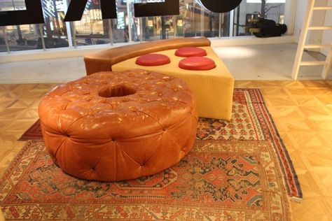 26 Delicious Furniture Pieces Looking Like Your Favorite Food ... Kawaii Furniture, Pizza Donut, Food Room, Funny Furniture, Food Furniture, Weird Furniture, Food Pillows, Unique Furniture Design, Cute Furniture