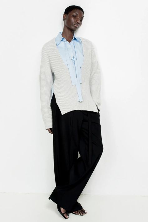 Eudon Choi Pre-Fall 2024 [PHOTOS] Eudon Choi, Resort Collection, 2024 Collection, Cut Shirts, Pre Fall, First Look, Wardrobe Staples, Fashion News, Rib Knit