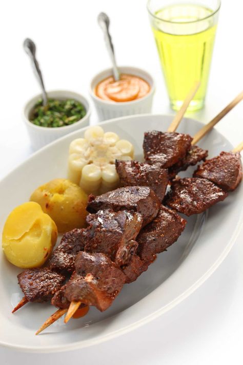 Anticuchos are like beef Kabobs, but not really. Peruvian Dishes, Beef Kabobs, Boricua Recipes, Peruvian Cuisine, Grilled Fruit, Colombian Food, Peruvian Recipes, Cuban Recipes, Weird Food