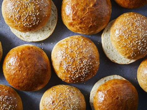 Buttery Brioche Hamburger Buns Recipe  | Food & Wine Brioche Hamburger Buns, Hamburger Buns Recipe, Summer Burgers, Hamburger Bun Recipe, Homemade Hamburger Buns, Homemade Brioche, Bread Pudding Easy, Homemade Buns, Brioche Recipe