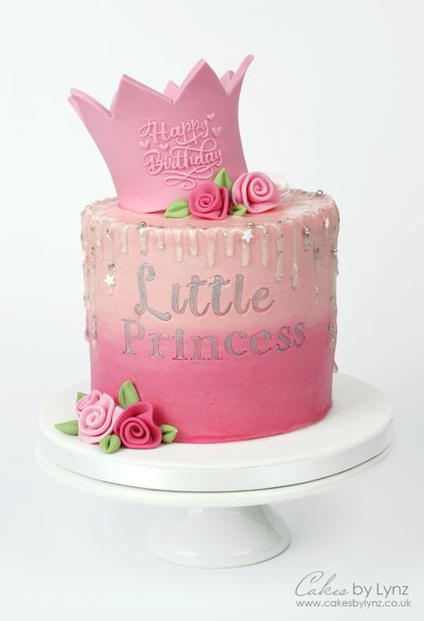 Princess Cake Decoration, Kids Cake Ideas Girl, Princess Cake Ideas, Pink Princess Cake, Birthday Cake Tutorial, Cake Princess, Princess Cakes, Pink Birthday Cake, Princess Birthday Cake