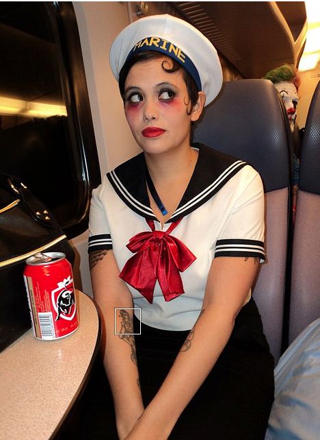 Little Sailor Houtkamp Inspired Photoshoot Sailor Makeup, Dead Sailor Costume, Sailors Halloween, Sailor Custome Halloween, Sailors Halloween Costume Cute, Fancy Sailor Carnival Costume, Vintage Tattoo, Playing Dress Up, Ronald Mcdonald