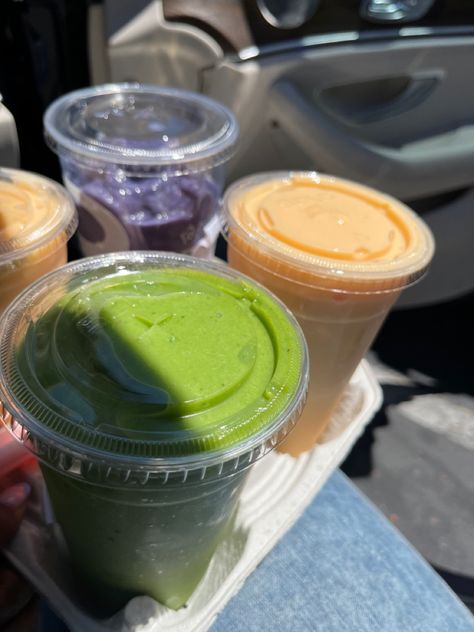 Fruit Juices Aesthetic, Smoothie Place Aesthetic, Juice Aesthetic Fruit, Jamba Juice Aesthetic, Morning Green Juice Aesthetic, Green Juice Girl Aesthetic, Jamba Juice Smoothies, Jamba Juice, Snap Food