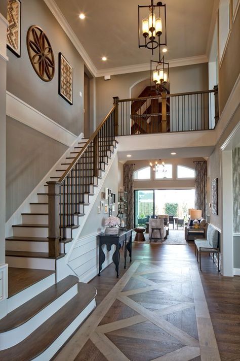 English Manner House, Tall Foyer Ideas Entryway, Home Foyer Ideas Entryway, Farm Bloxburg, Tall Wall Decor, Farmhouse Staircase, Foyer Ideas Entryway, American Gangster, درج السلم