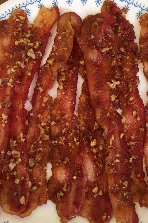 Praline Bacon Recipe, Praline Bacon, Pecan Praline, So Good, Rustic Recipes, Bacon Recipe, Bacon Breakfast, Pecan Pralines, Low Carb Recipes Dessert