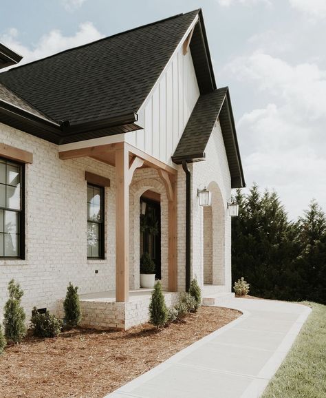 Cream Colored Brick House, Cream Siding House, Cream Rock House Exterior, Painted Cedar Shake Siding, Modern Farmhouse With Stone, Timeless House Exterior, Light Brick House Exterior, House Inspo Exterior, White Brick House Exterior