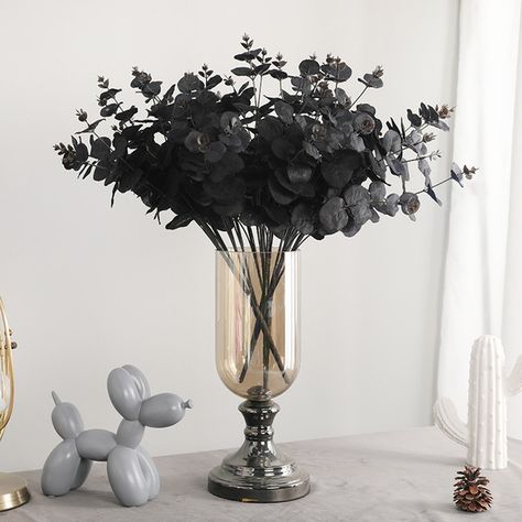 Black Flower | Wish Christmas Wedding Bouquets, Home Flower Arrangements, Bouquet Home Decor, Simple Home Decoration, Eucalyptus Bouquet, Fake Plants Decor, Feuille Eucalyptus, Eucalyptus Branches, Artificial Eucalyptus