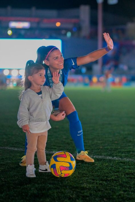 Soccer Practice Drills, High Knee Socks Outfit, Soccer Moms, Mom Goals, Soccer Photography, Soccer Tournament, Soccer Season, Soccer Inspiration, Moms Goals