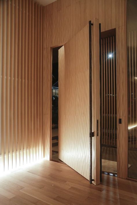 Famous architect Kengo Kuma's Street of Dreams home may change your life (photos) | OregonLive.com Wood Pivot Door, Kengo Kuma Interior, Kengo Kuma Architecture, Japanese Interior Design Modern, Calm Environment, Portland Japanese Garden, Building Types, Pivot Door, Bali House