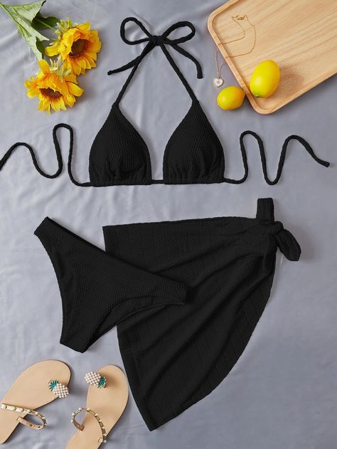 Swimming Clothes For Women, Black Bikinis For Women, Triangle Bikinis, Moroccan Clothing, Swimming Beach, Swimsuits Outfits, Black Plain, Online Lingerie, Swimsuit Black