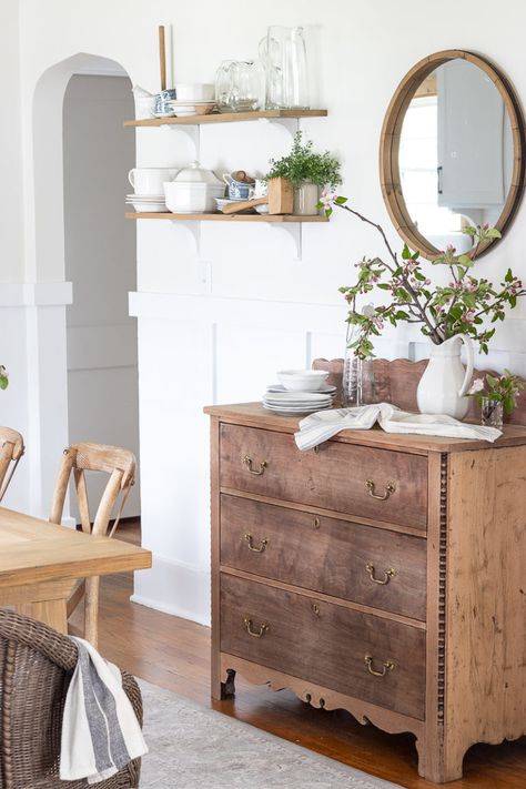 Cottage Sideboard, Cottage Style Dining Room, Spring Dining Room, Dining Room Buffet Decor, French Country Style Kitchen, Pine And Prospect, Pine And Prospect Home, Vintage Apartment Decor, Cottage Dining Rooms