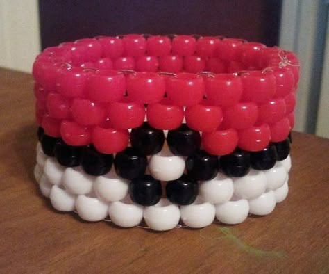 Pokeball Cuff Kandi Pokeball, Cool Kandi Cuff Ideas, Kandi Inspo Cuff, Kandi Ideas Cuffs, Pokemon Kandi, Kandi Patterns Cuff, Emo Kandi, Kandi Cuff Ideas, Rave Kandi Ideas