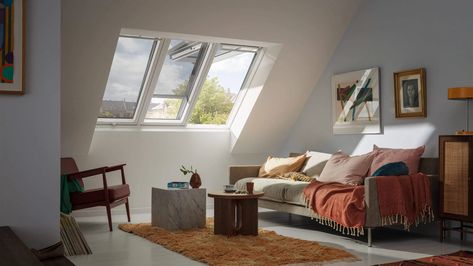 VELUX roof windows - 3in1 roof window - maximum daylight Small Attic Room, Pitched Roof Window, Velux Windows, Roof Windows, Windows 1, Loft Conversions, Roof Coating, Roof Window, Hip Roof