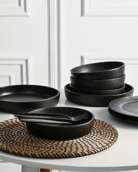 We’re thrilled to introduce SENSO, our latest innovation in dining elegance. With its unique rough texture and luminous finish, this collection is not just dinnerware, it’s a conversation starter. ⁠ ⁠ Are you ready to set your table with style? 🌟⁠ ⁠ #eatbetterbeautifully #stonelain Black Dishes Aesthetic, Matte Black Dinnerware Table Setting, Black Dining Plate Set, Matte Black Dinnerware, Stone Lain Dinnerware, Black Stoneware Plates, Black Dinnerware Set, Black Dinnerware, Bone China Dinnerware