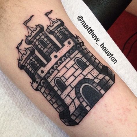 Followed it up with this custome castle #castle #fortress #allblack #blackworkers #traditional #tattoo #walkin @salonserpenttattoo Traditional Castle Tattoo, Castle Fortress, Castle Tattoo, Medieval Tattoo, Serpent Tattoo, Tatuaje A Color, Traditional Tattoo Design, American Traditional Tattoo, Vintage Tattoo