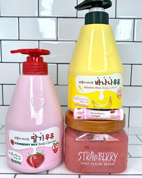 Banana Body Wash, Peach Milkshake, Milk Banana, Strawberry Delight, Banana Milk, Body Care Routine, Shower Routine, Strawberry Milk, Strawberry Banana